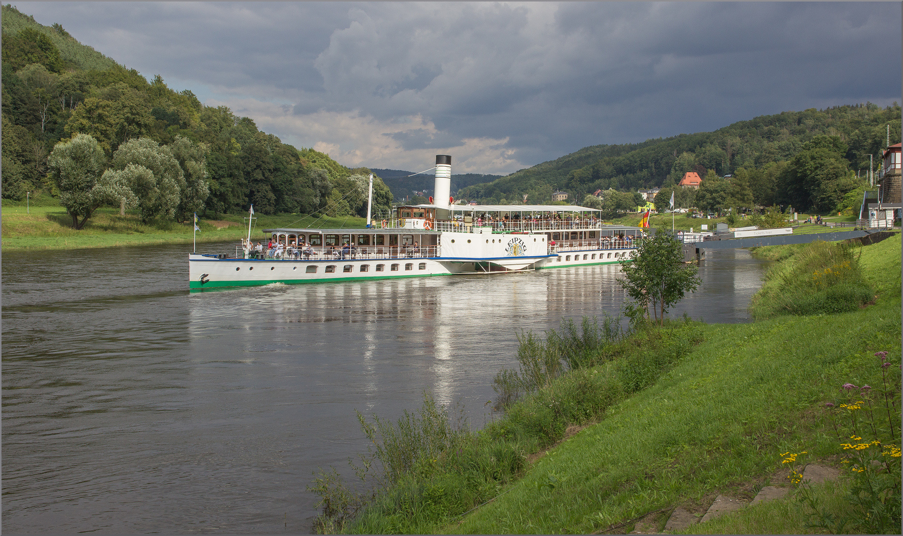 Der Raddampfer 'Leipzig‘ 