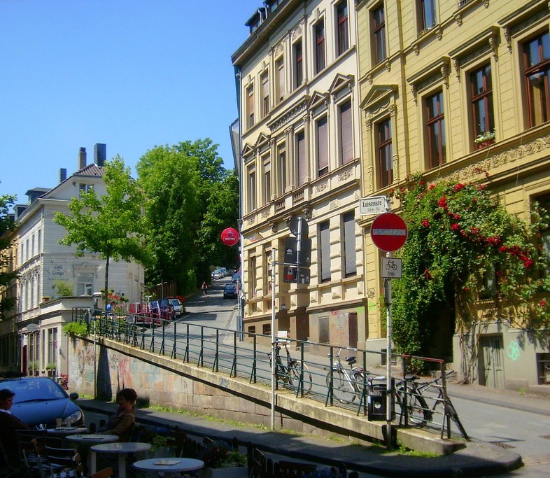 DER RADFAHRER --- Watndat-street, ww- bearbeitet