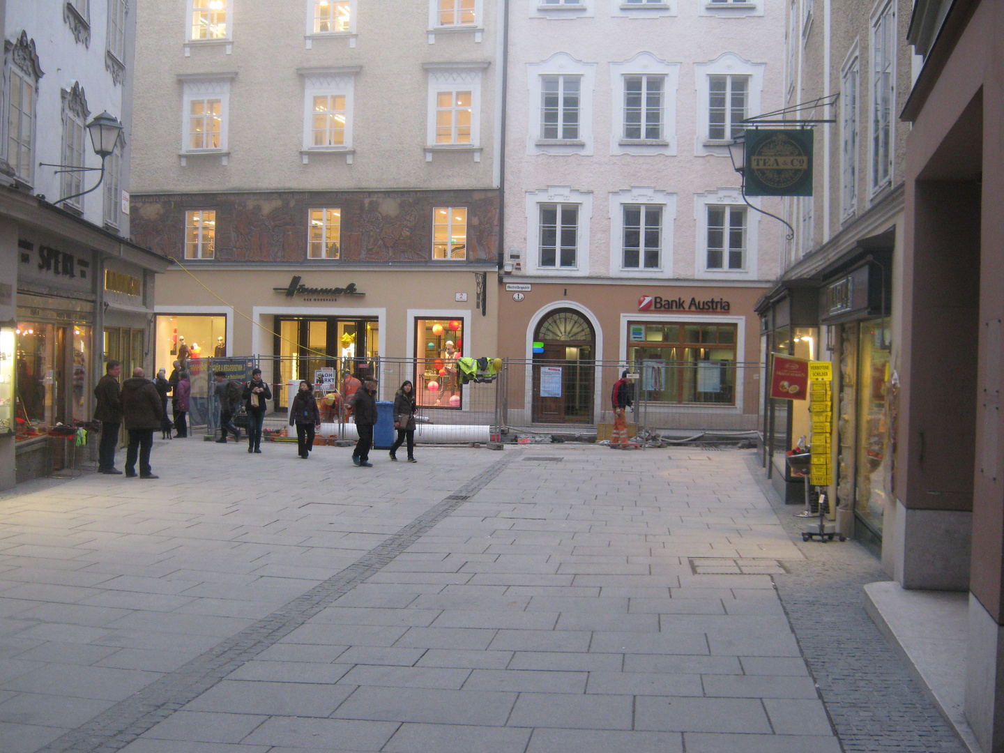 Der Rathausplatz im Herzen der Salzburger Altstadt