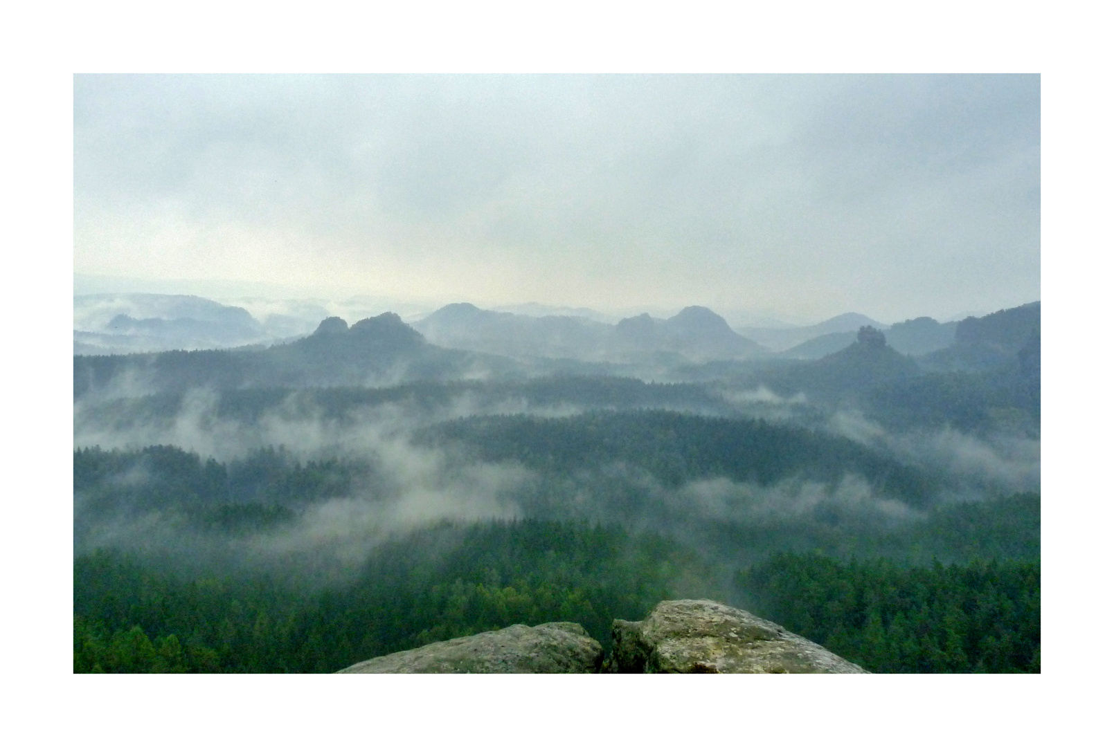 Der Regen stark, die Wolken tief - als mich der der sächs. Elbsandstein rief