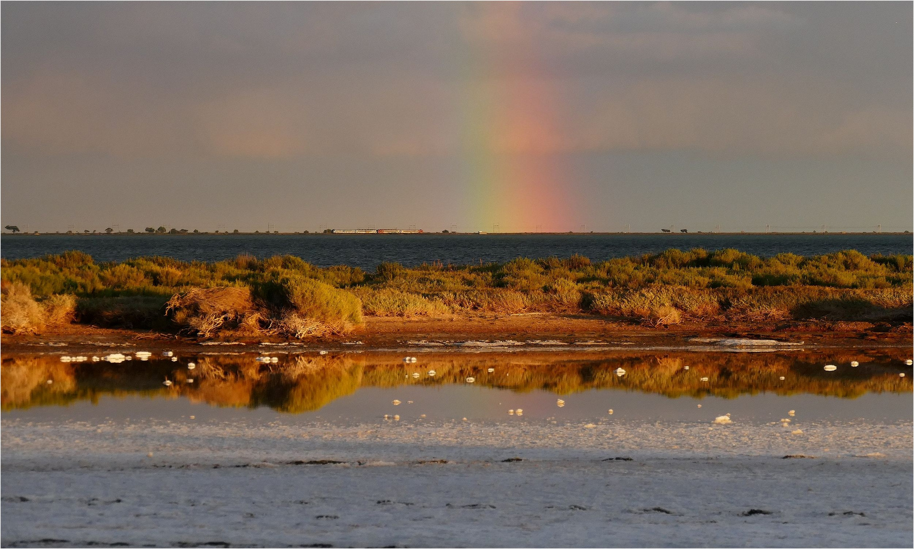 Der Regenbogen und Spiegelungen...