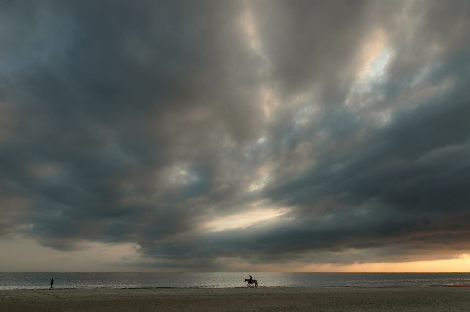 Der Regenwolke folgend