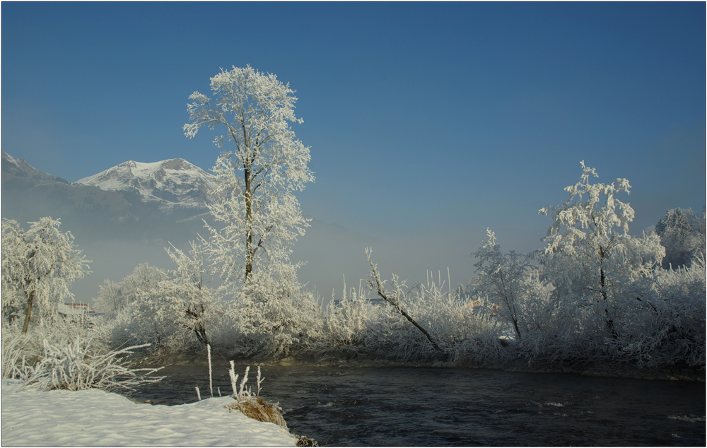 der reiz eines wintermorgens.. von Ernst (aschi)Lauener 