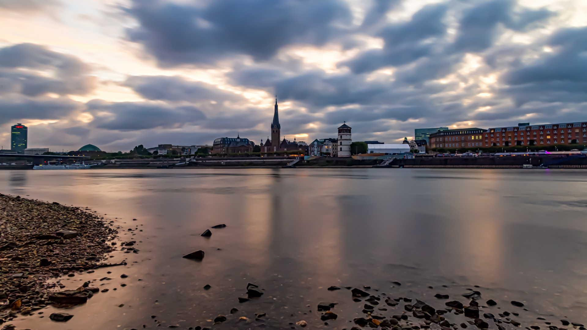 Der Rhein am Oberkassel