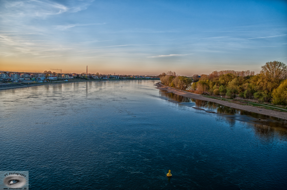 Der Rhein...