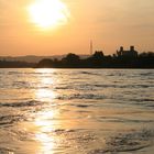 Der Rhein bei Abend