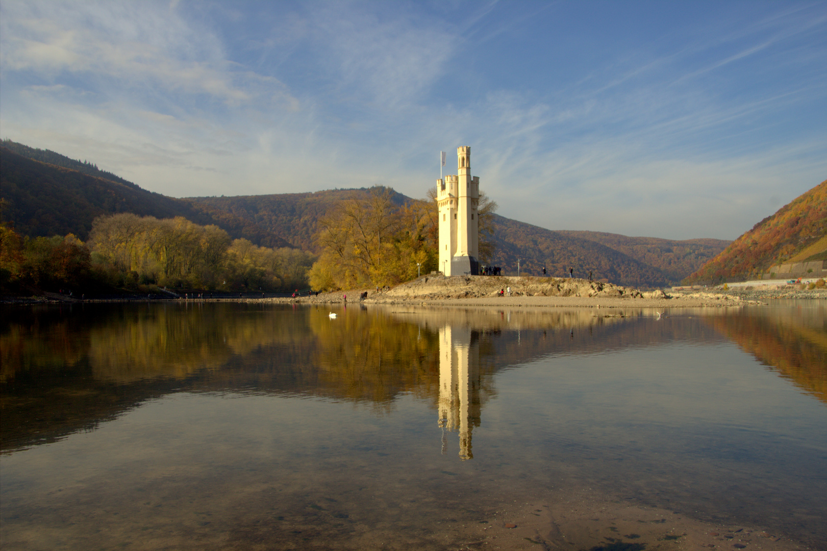 der Rhein bei Bingen als See mit Zufluß