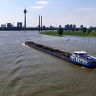 der Rhein bei Düsseldorf