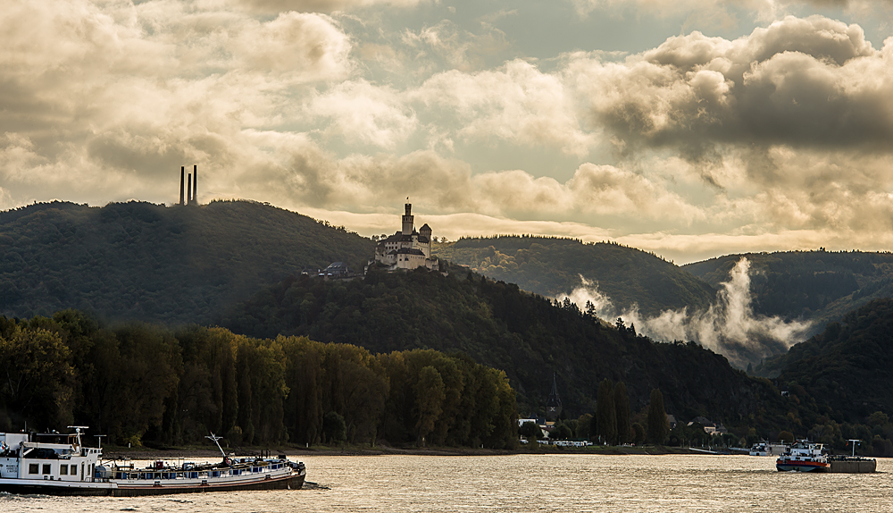 der Rhein bei Rhens