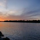 Der Rhein bei Sonnenuntergang