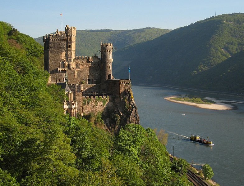 Der Rhein, besuch von Schlössern und Burgen