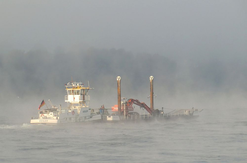 Der Rhein dampft immer noch