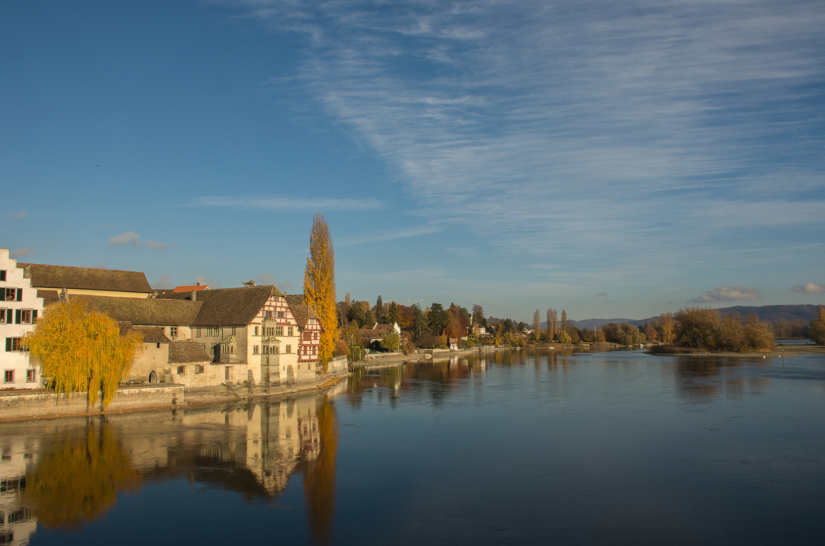  Der Rhein ist ein Spiegel