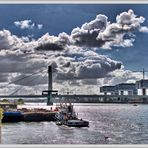 Der Rhein mit Severinsbrücke