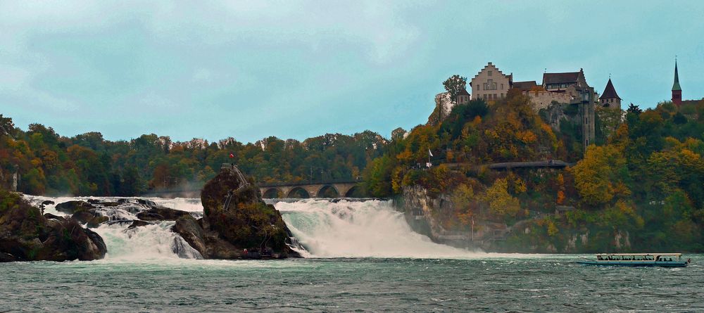 Der Rheinfall bei Schaffhausen