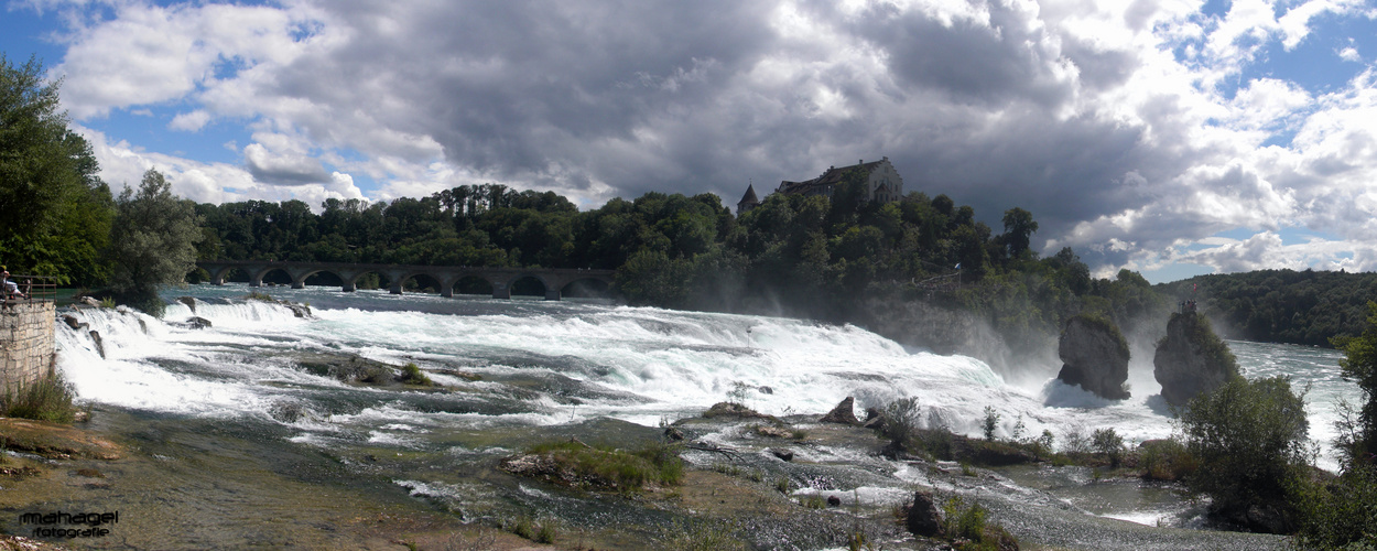 Der Rheinfall bei Schaffhausen II