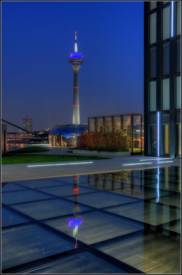 Der Rheinturm Düsseldorf