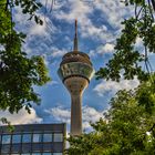 Der Rheinturm in Düsseldorf