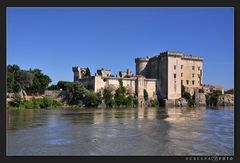 der Rhône entlang