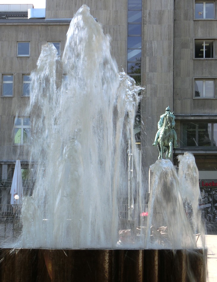 Der Ritt des Kaisers auf der Fontaine