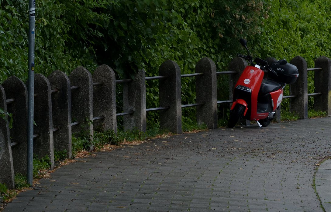 Der Roller und die Einsamkeit