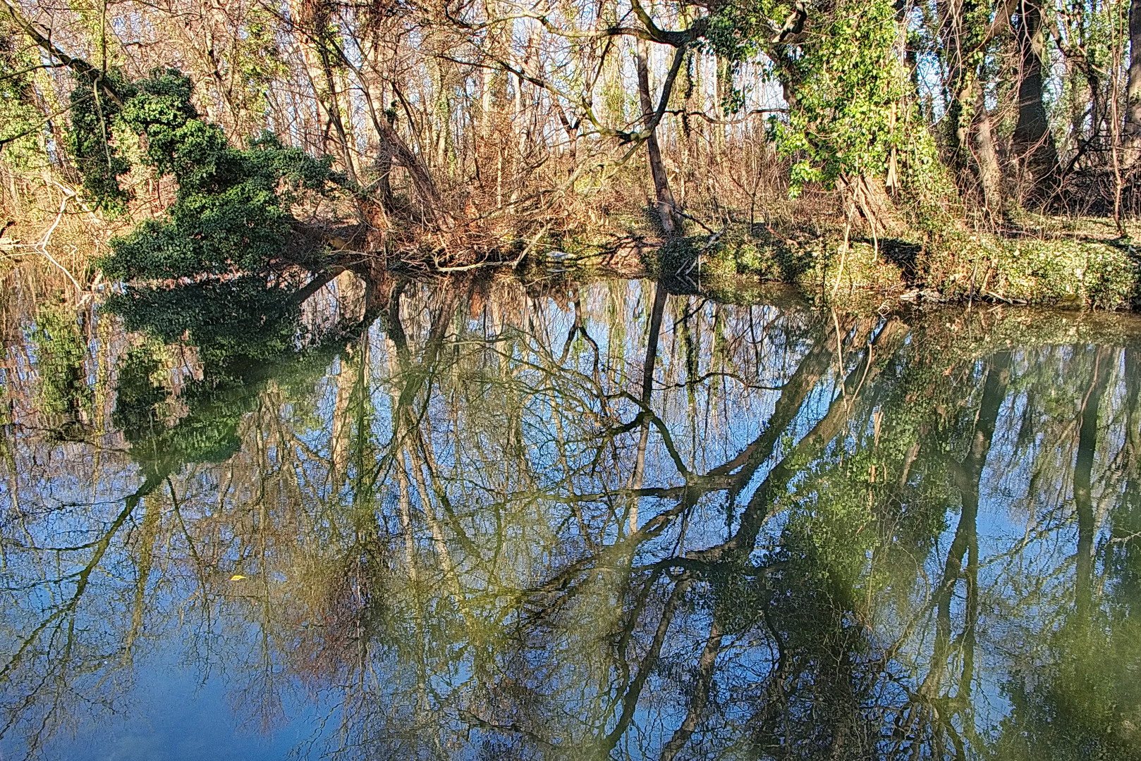 Der romantische Schloss-Teich