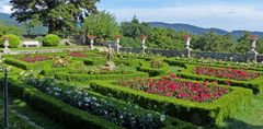 Der Rosengarten - Schloss Bürgeln