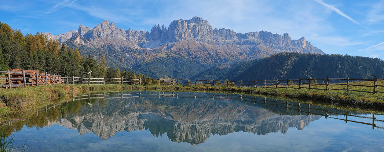 Der Rosengarten und sein Spiegelbild