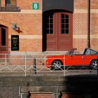 Der rote Porsche in der Speicherstadt Hamburg