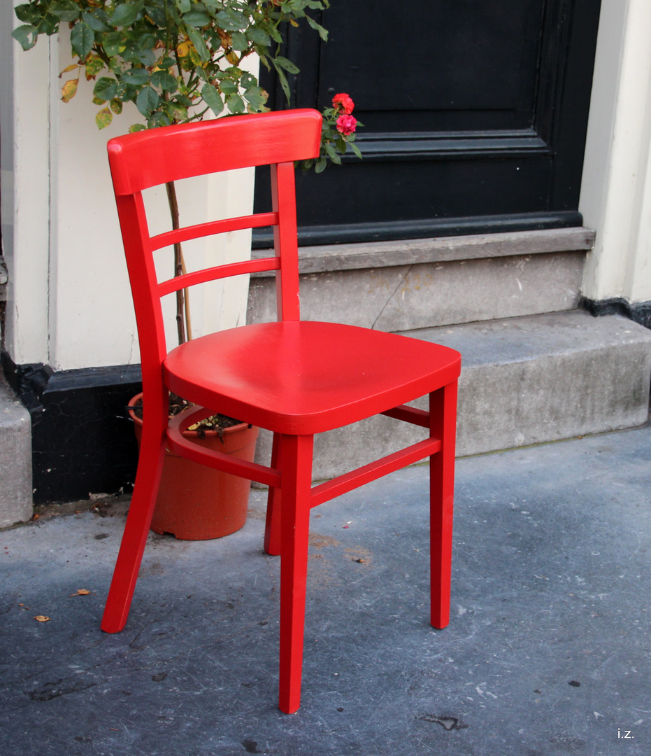 Der rote Stuhl