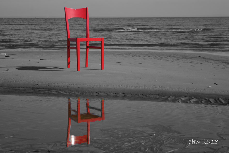 Der rote Stuhl ..... Foto & Bild | möbel, sitzmöbel ...