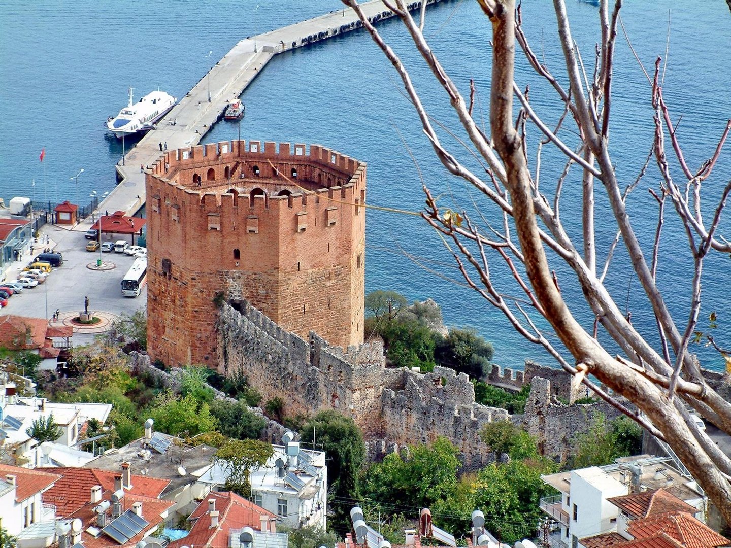 Der Rote Turm in Alanya