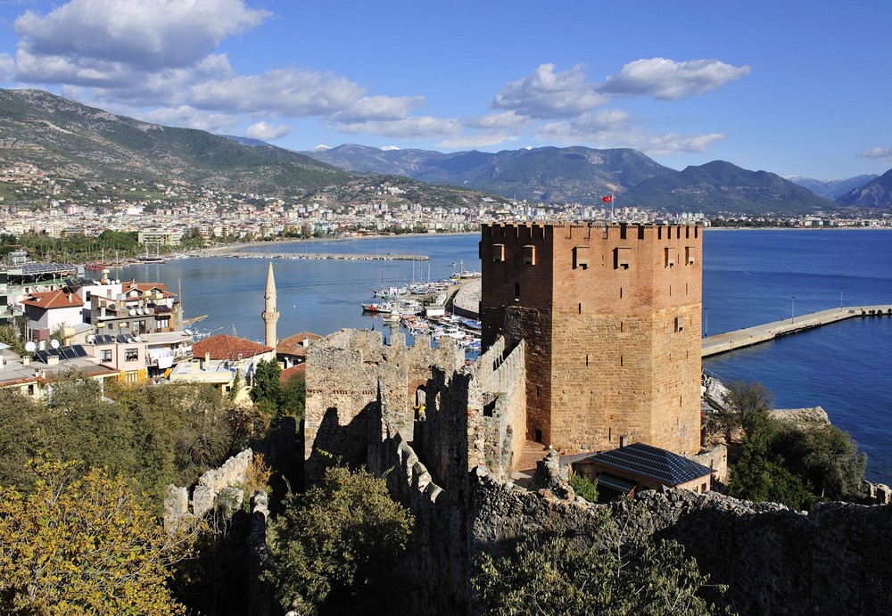 Der Rote Turm ist das Wahrzeichen von Alanya