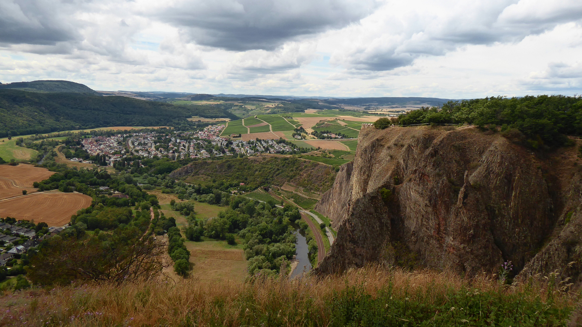 Der Rotenfels bei Bad Münster am Stein/Ebernburg