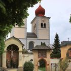 Der Rundgand durch die Stiftskirche Millstatt ist nun beendet