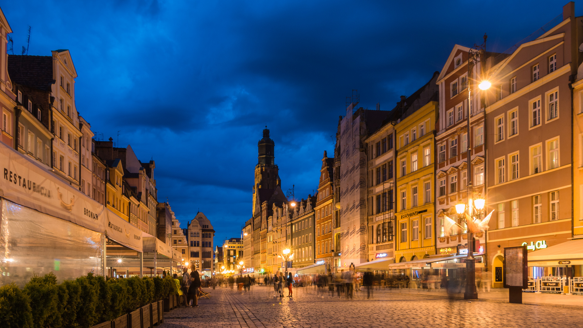 Der Rynek in Breslau bei Nacht