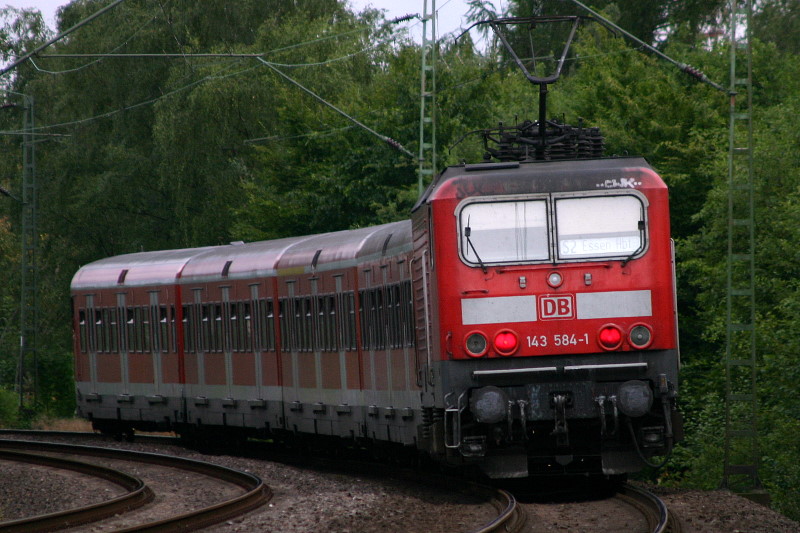 Der S2 in Richtung Essen HBF....