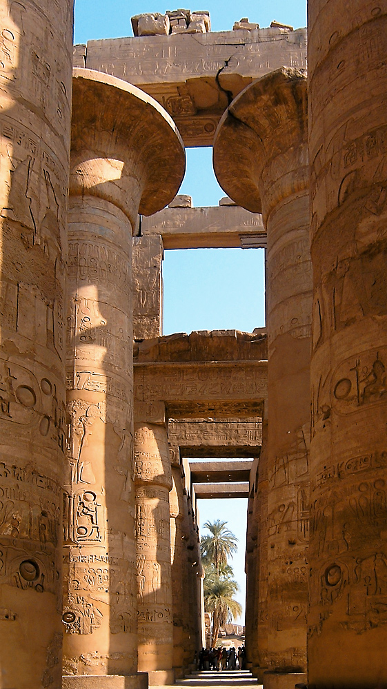 Der Säulensaal des Karnak-Tempels