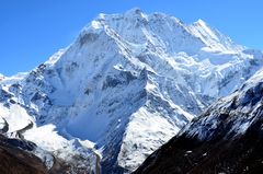 Der Samdo Ri (6335 m) zwischen Samdo und Dharamsala