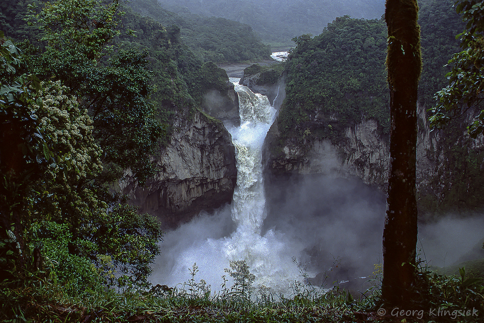 Der San-Rafael-Wasserfall in Ecuador 