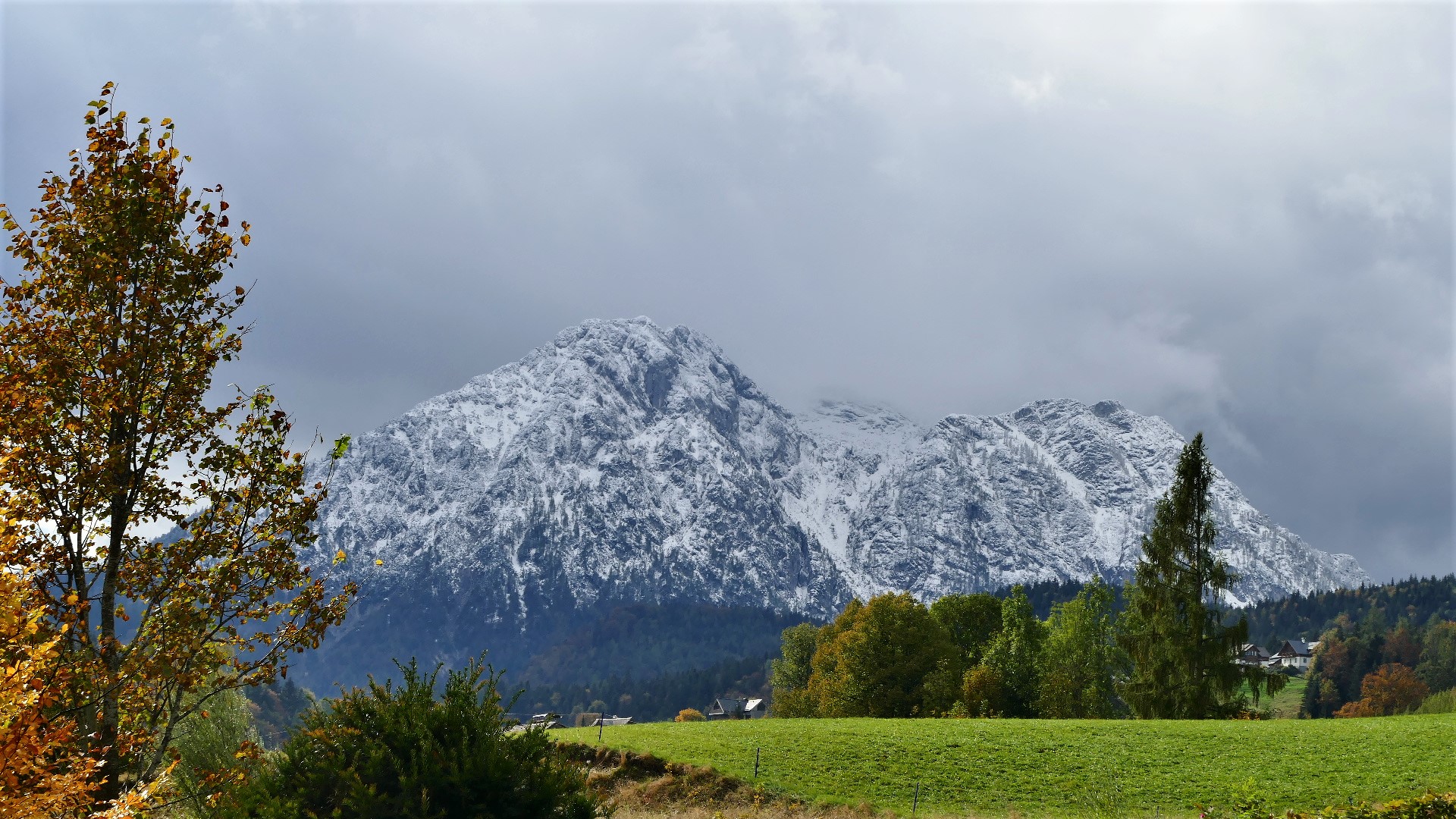 Der Sarstein war Mitte Oktober schon verschneit