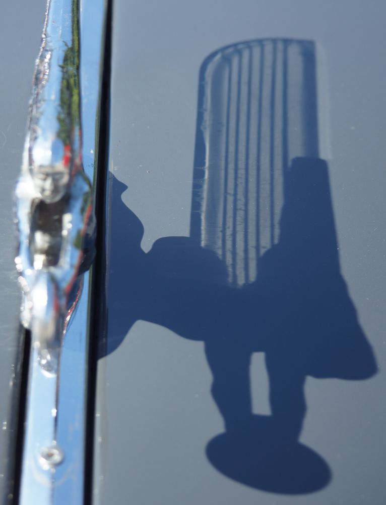 Der Schatten auf Chevy's Motorhaube