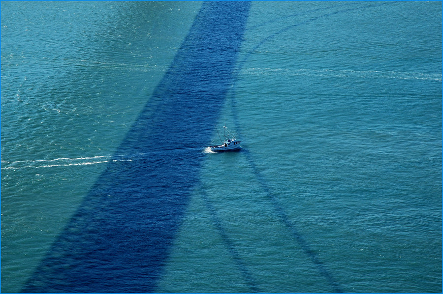 DER SCHATTEN DER GOLDEN GATE BRIDGE von Eugen von Digital