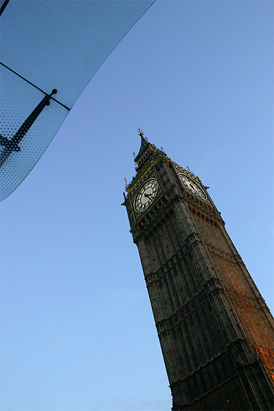 Der schiefe Turm von London