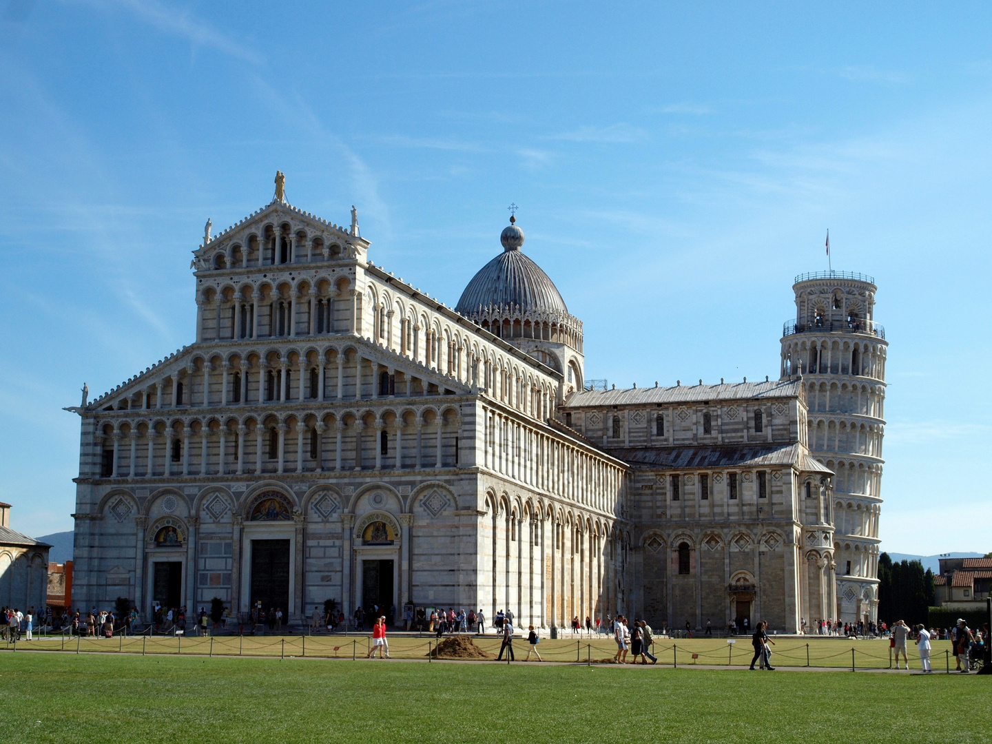 DER SCHIEFE TURM VON PISA