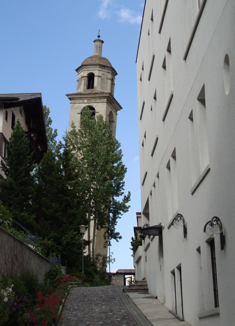 Der schiefe Turm von St. Moritz ...