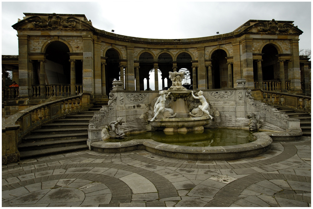 Der Schlossgarten 1 im Hever Castle / England