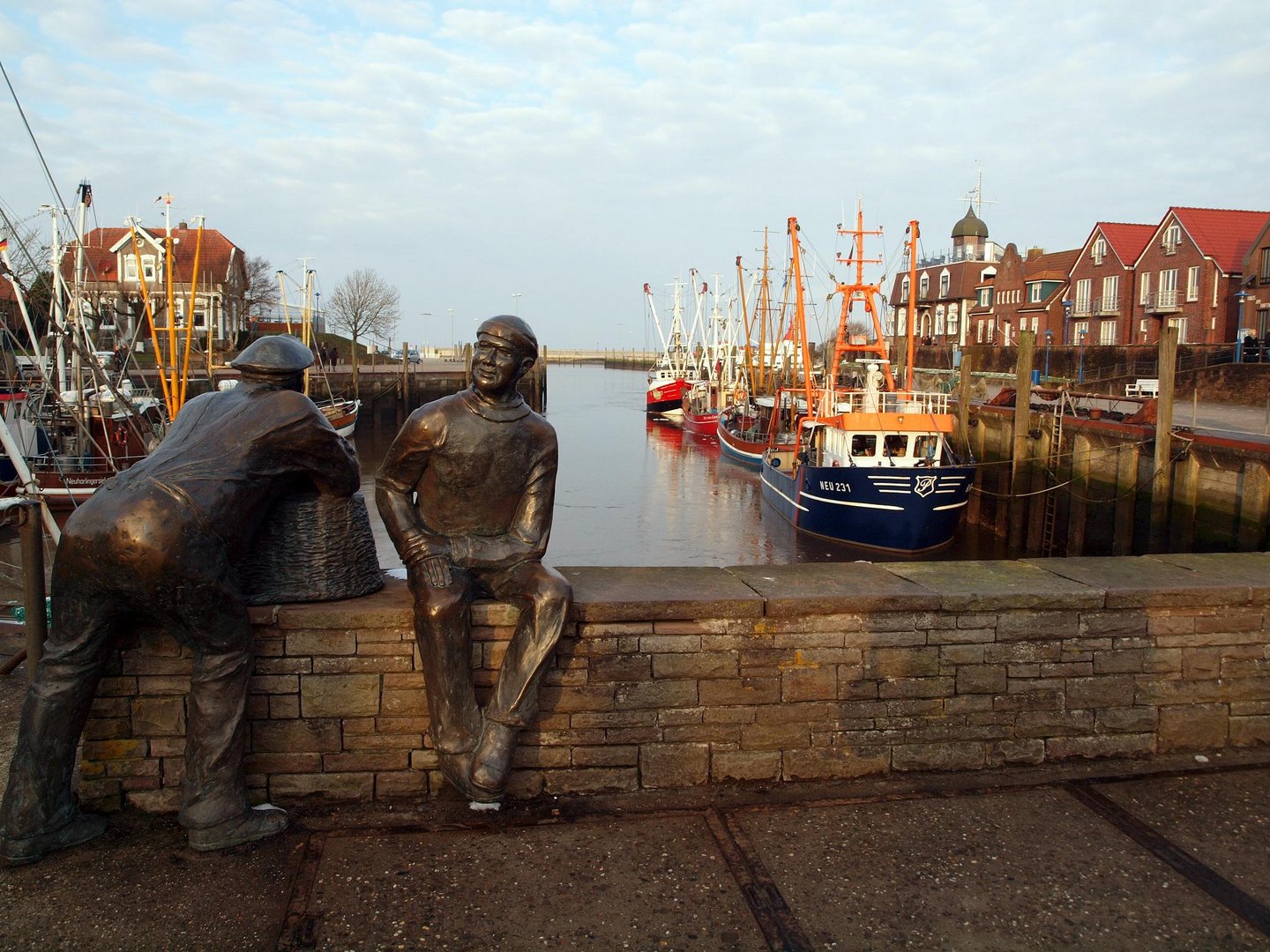 Der schöne Hafen in Neuharlingersiel