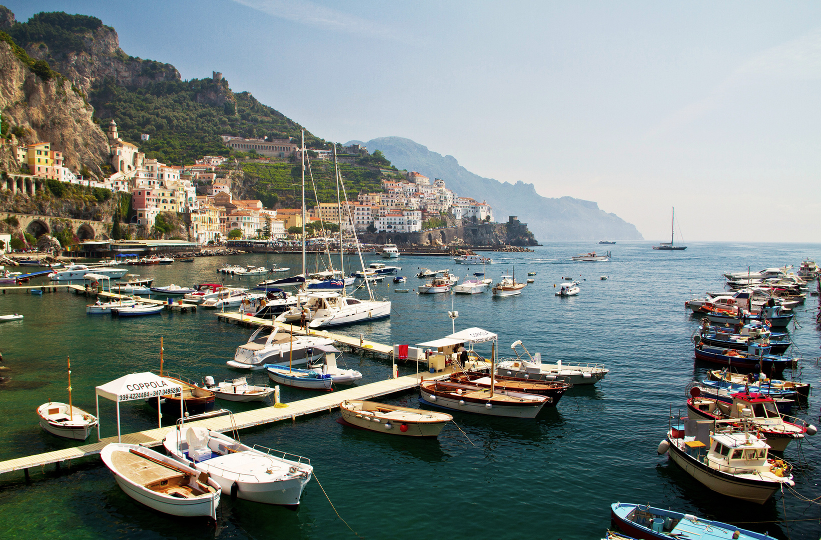 Der schöne Hafen von Amalfi