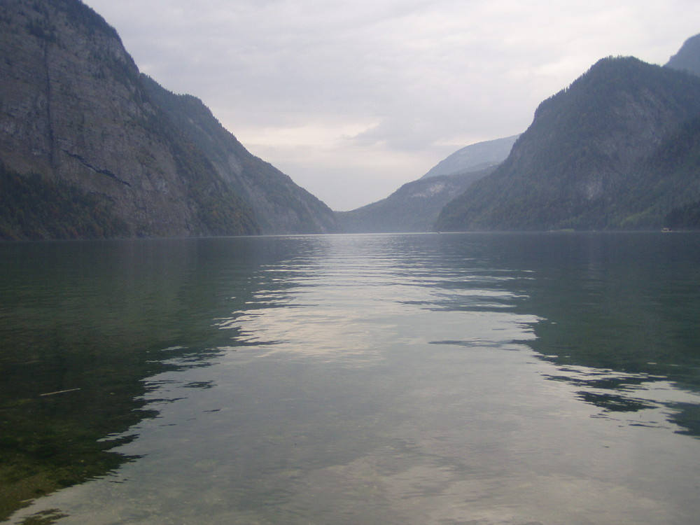 Der schöne kühleKönigsssee in Bayern